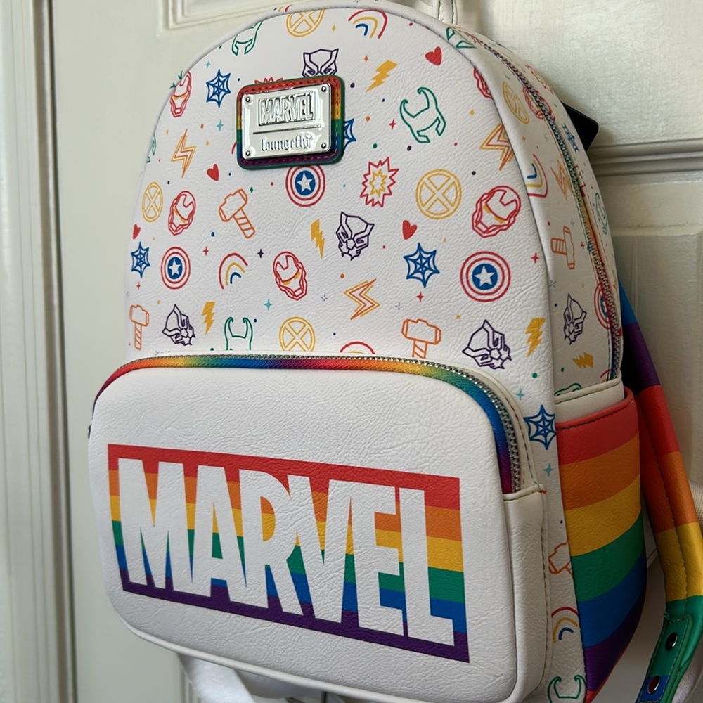 Marvel Loungefly Backpack - Picture 2 of 3